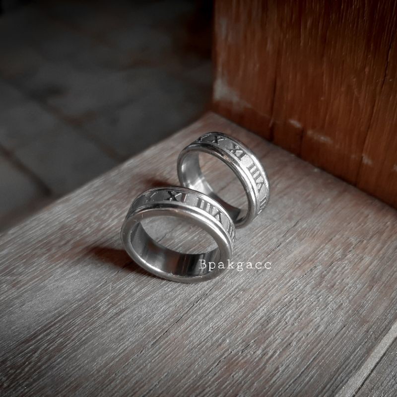 Cincin romawi titanium silver anti karat pria wanita keren besi putih asli couple angka simple cool