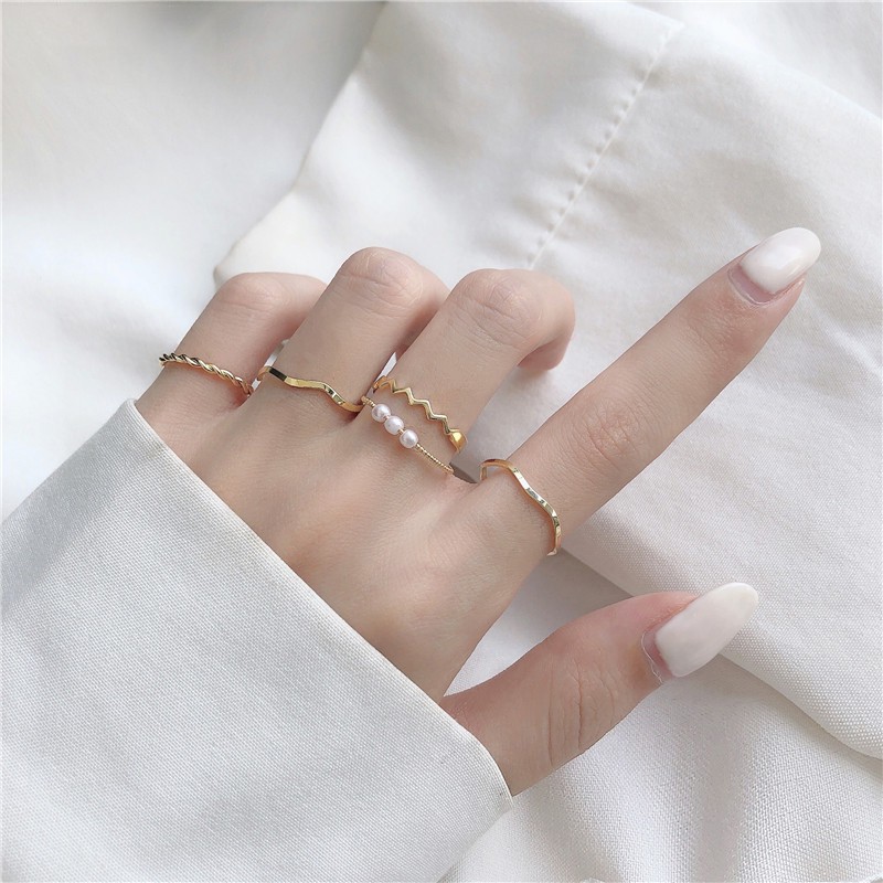 Korean Simple Five Piece Set Ring Gold and Silver Pearl Ring For Women