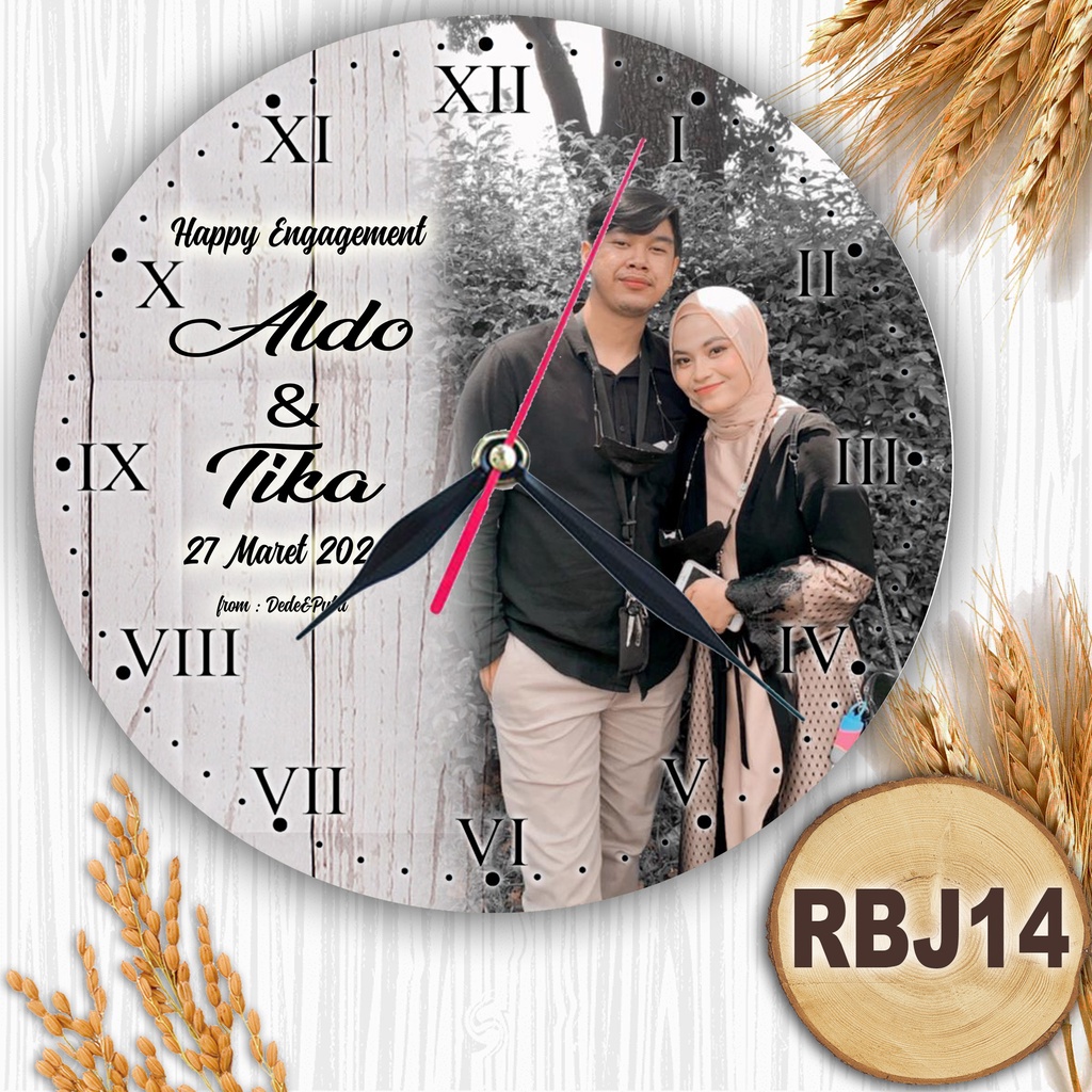 JAM DINDING KAYU CUSTOM NAMA FOTO HADIAH PERNIKAHAN UNIK KADO NIKAH NIKAHAN WEDDING ULANG TAHUN LUCU-RBJ14