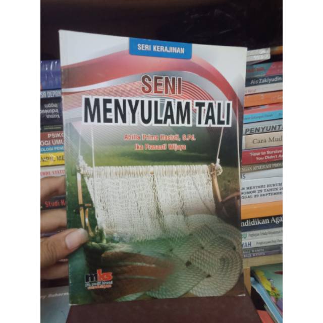 

SENI MENYULAM TALI