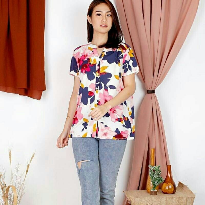 Old Navy V-Neck Cotton Blouse -Atasan Wanita Motif Floral  Lengan Pendek Original Branded