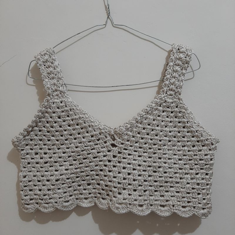 HANDMADE KNITTED VEST 1