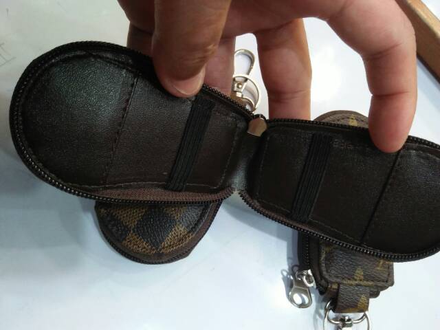 Dompet kunci stnk resleting gitar