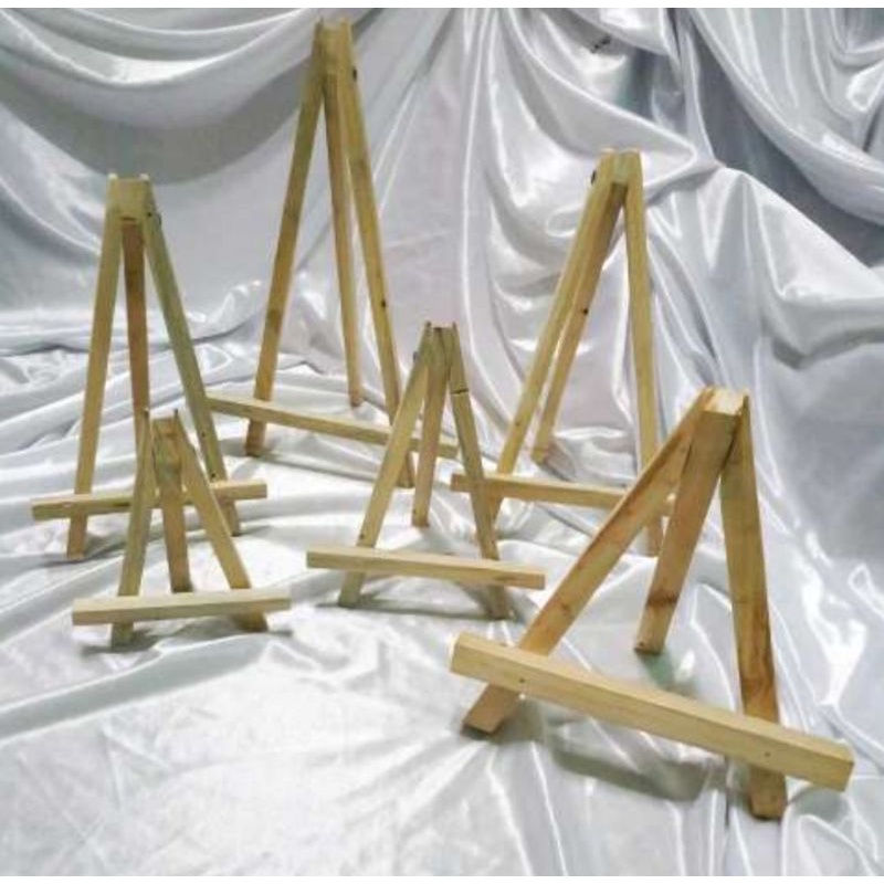 

Standing Easel (Tripod Lukisan)