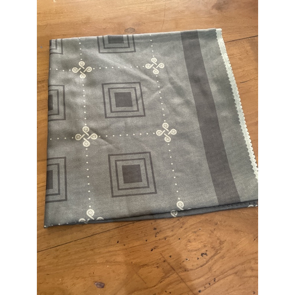 preloved deenay warna hijau