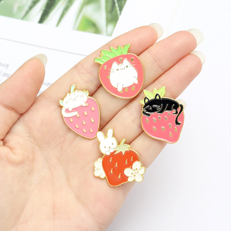 Bros Pin Desain Kartun Buah Strawberry Kucing Kelinci Untuk Hadiah Teman