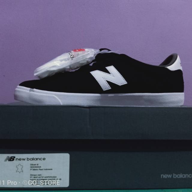  SEPATU  NEW  BALANCE  SKATEBOARDING ORIGINAL  AM210BWT BLACK 