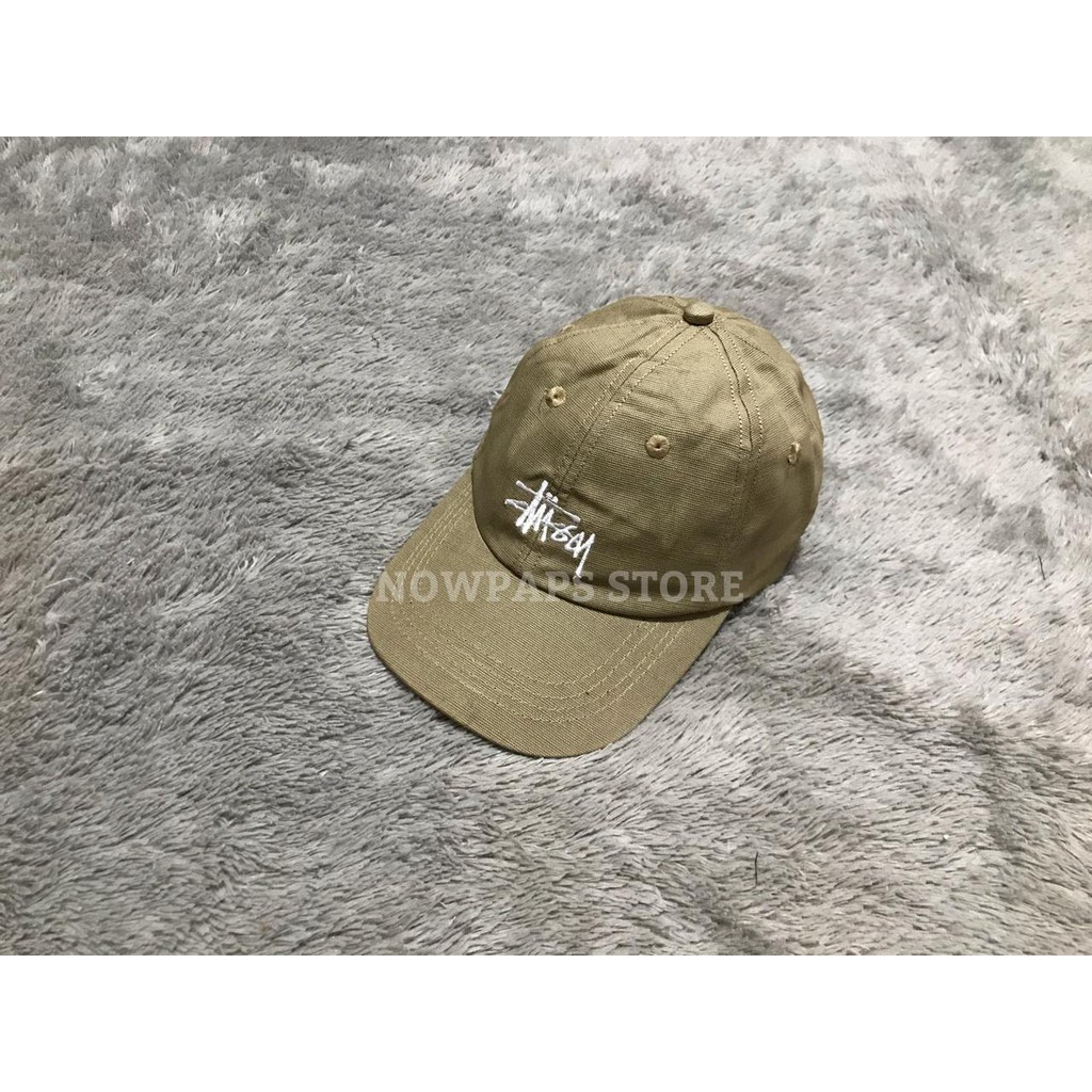 BASEBALL CAP STUSSY KHAKIS/CREAM.TOPI BASEBALL STUSSY KHAKI.TOPI BASEBALL STUSSY KHAKIS BORDIR LOGO