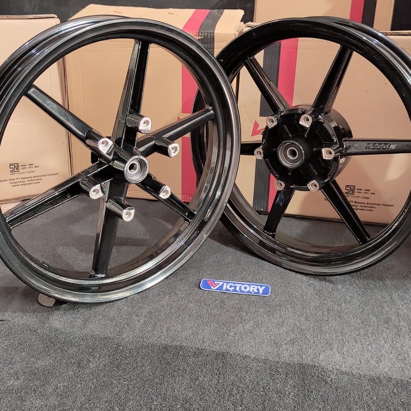 VELG VROSSI V ROSSI SPRINT DERIK KAWASAKI NINJA 150RR MODEL DAICHI 250 300 17 PUTIH HITAM