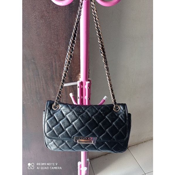 Sisley Rantai  ❌ SOLD ❌