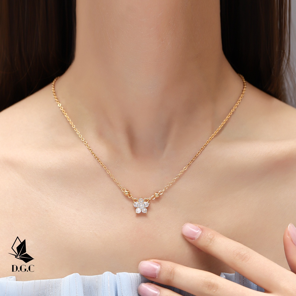 ✨COD Kalung korea wanita Titanium Anti Karat huruf  Diamond  murah D042