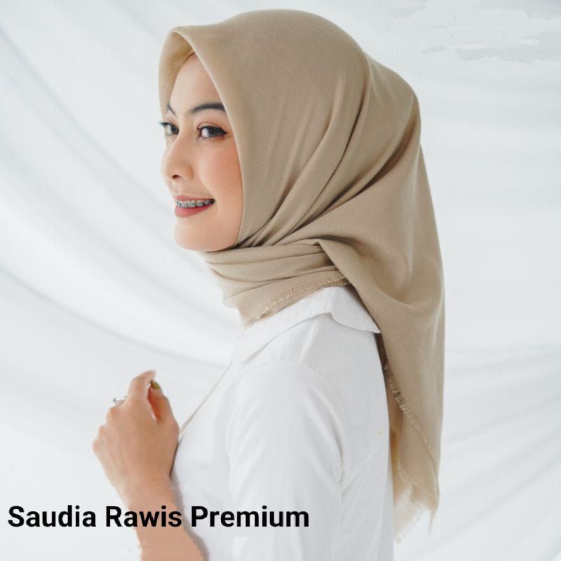 Saudia Rawis / Hijab Saudia Rawis Segi Empat Premium