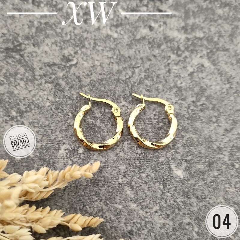 Anting Titanium Gipsy Bulat Kecil Gold E14001