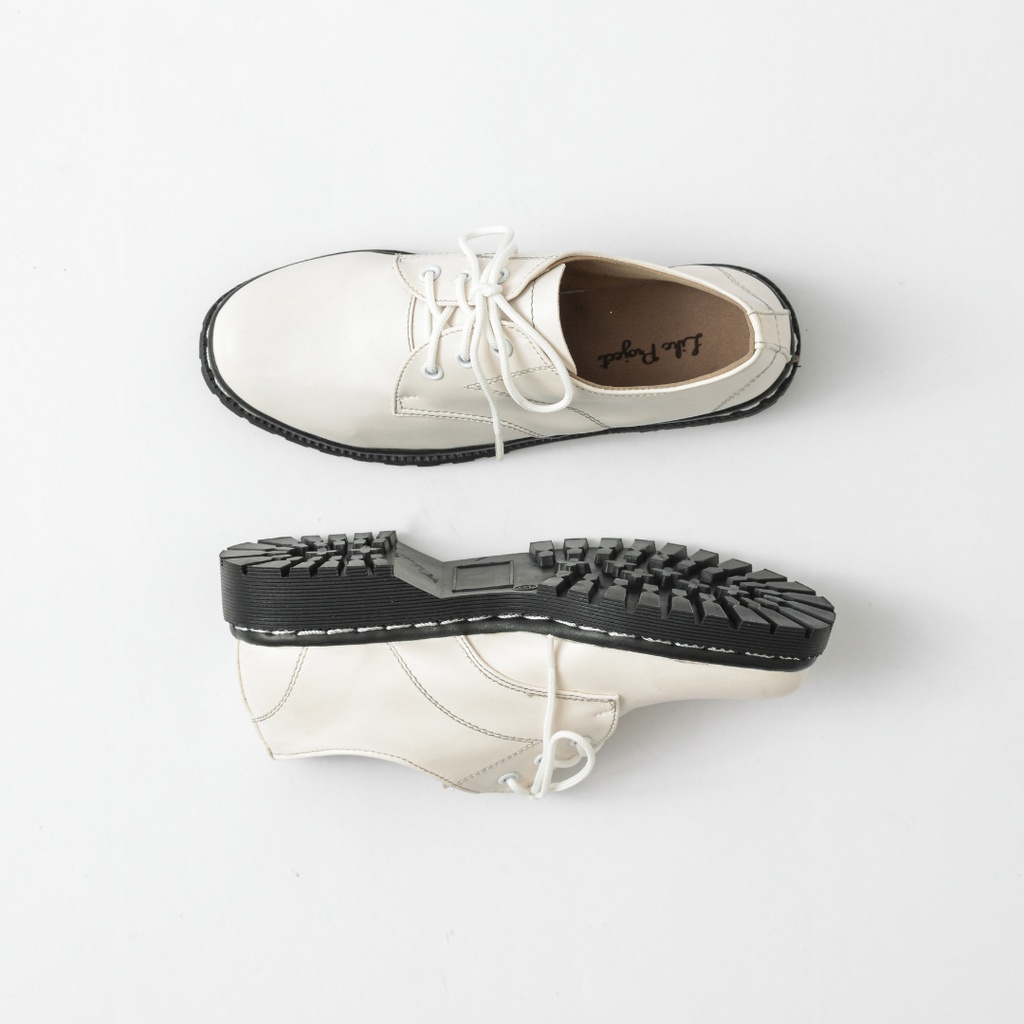 Xcloud x LikeProject Sepatu Casual Wanita VIA White