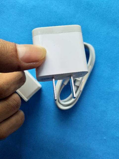 Charger Xiaomi Redmi 4X Original 100% 2 Ampere Micro USB ( MDY-08-EV )