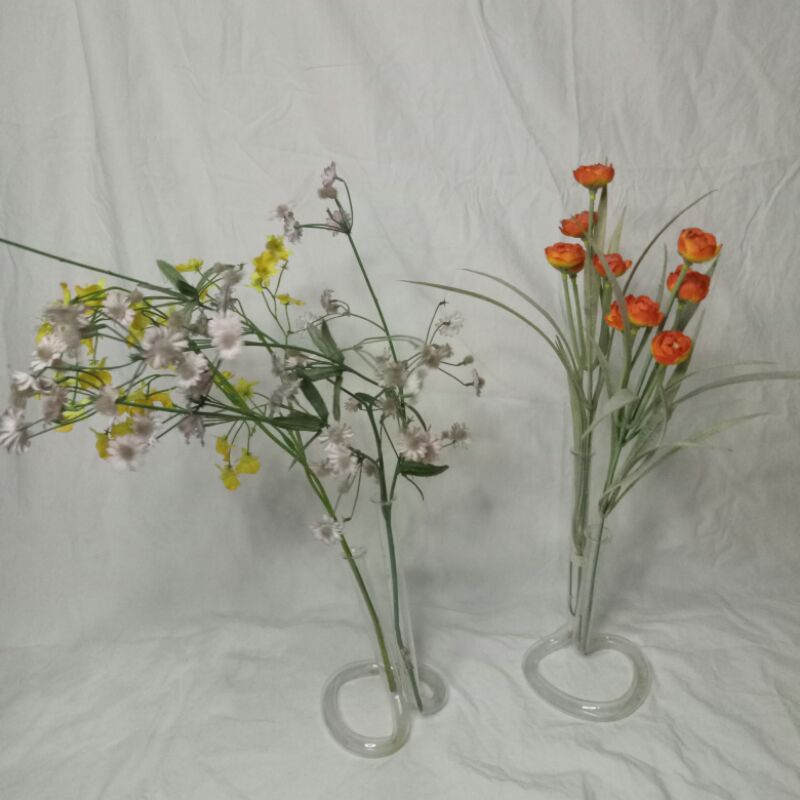 Vas Bunga Botol Kaca Bening Unik Second