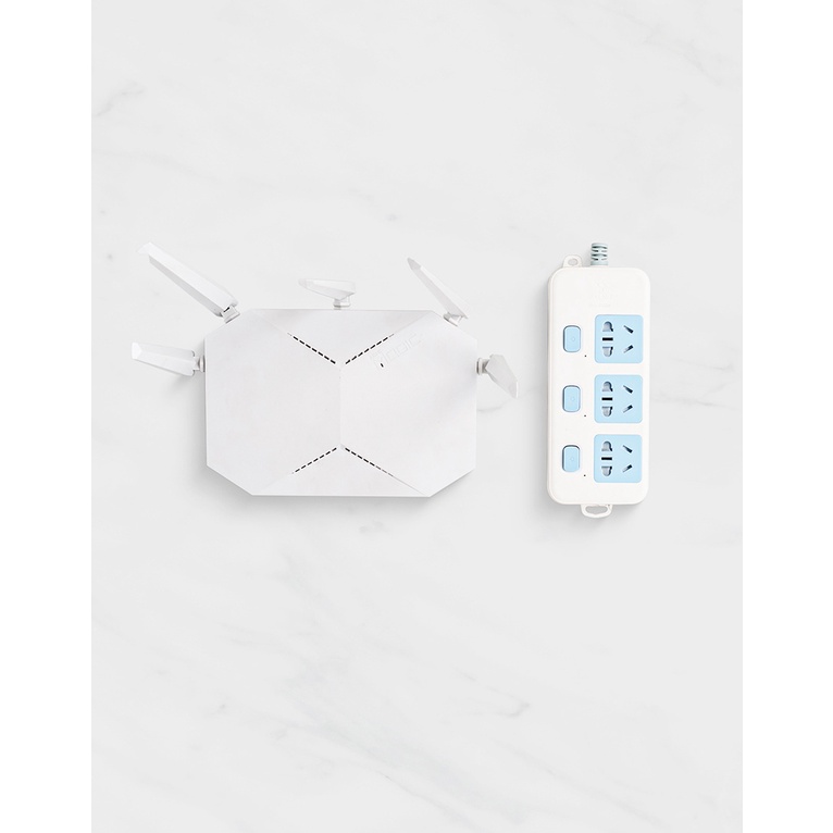 【Ready stock】Kait Lem Tahan Air Rumah Tangga Kait Plastik Dapur Kamar Mandi Rak Stiker Tongkat Dinding Lem praktis 2021 terbaru fashion murah COD