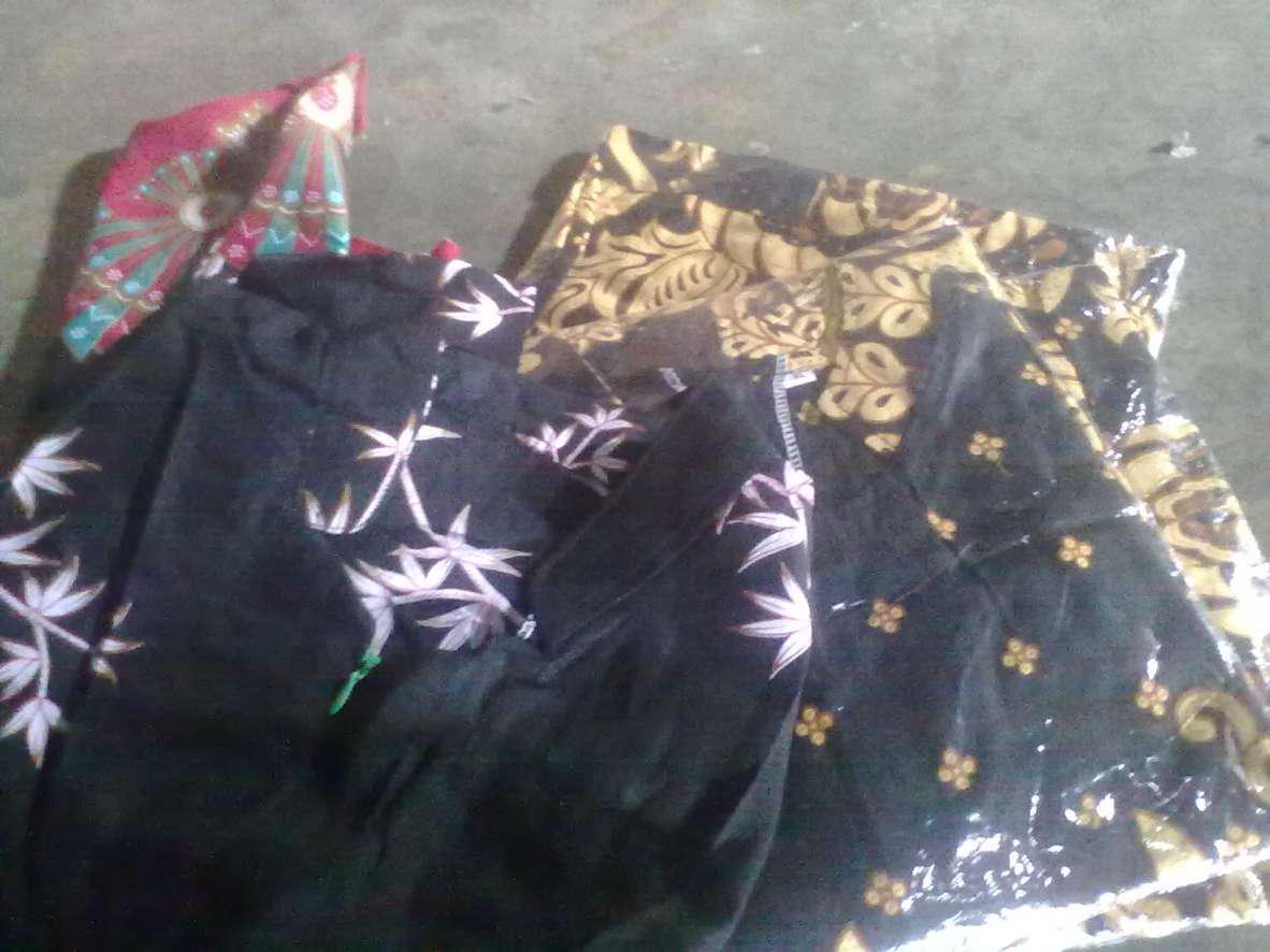 Gamis Batik Couple Motif Kipas Merak Hitam