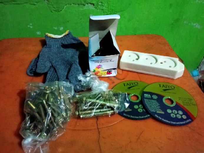 Sekrup Baut Roofing Baja Ringan Lion 5cm 12x50