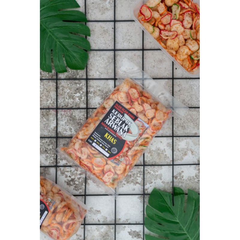 

KERUPUK SEBLAK ARWANA KHAS BANDUNG 500g
