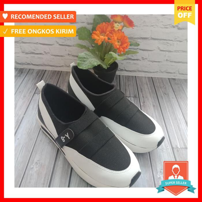 Sepatu Wanita Slip On Elora Sds292 Putih