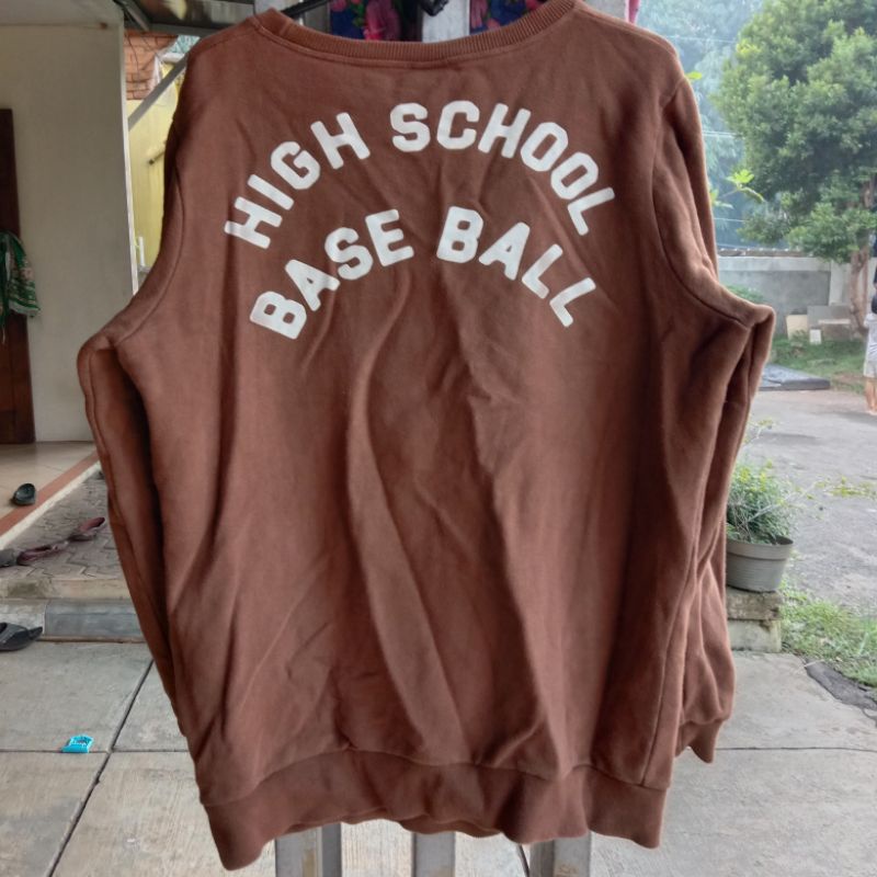 high school base ball crewneck oversize thrift warna coklat backprint