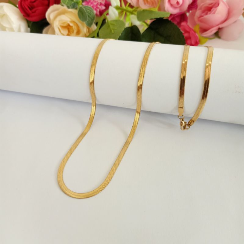 kalung titanium pria model uler gepeng besar
