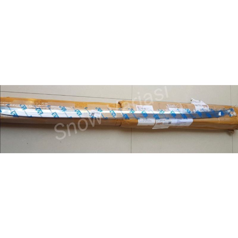 List Pintu Belakang Grand All New Sirion Rear Door Trim Chrome