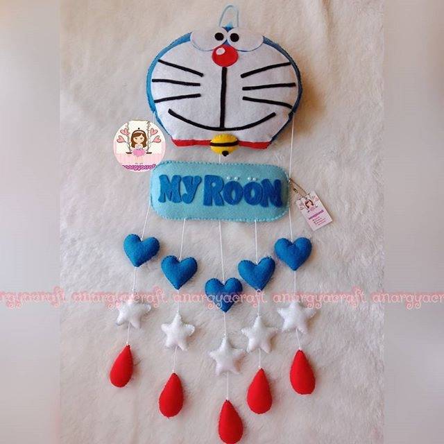 Hiasan Pintu Doraemon Dari Kain Flanel