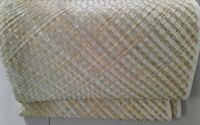 Tikar Anyaman Pandan Mendong Piknik Samak Lesehan Karpet Rumah