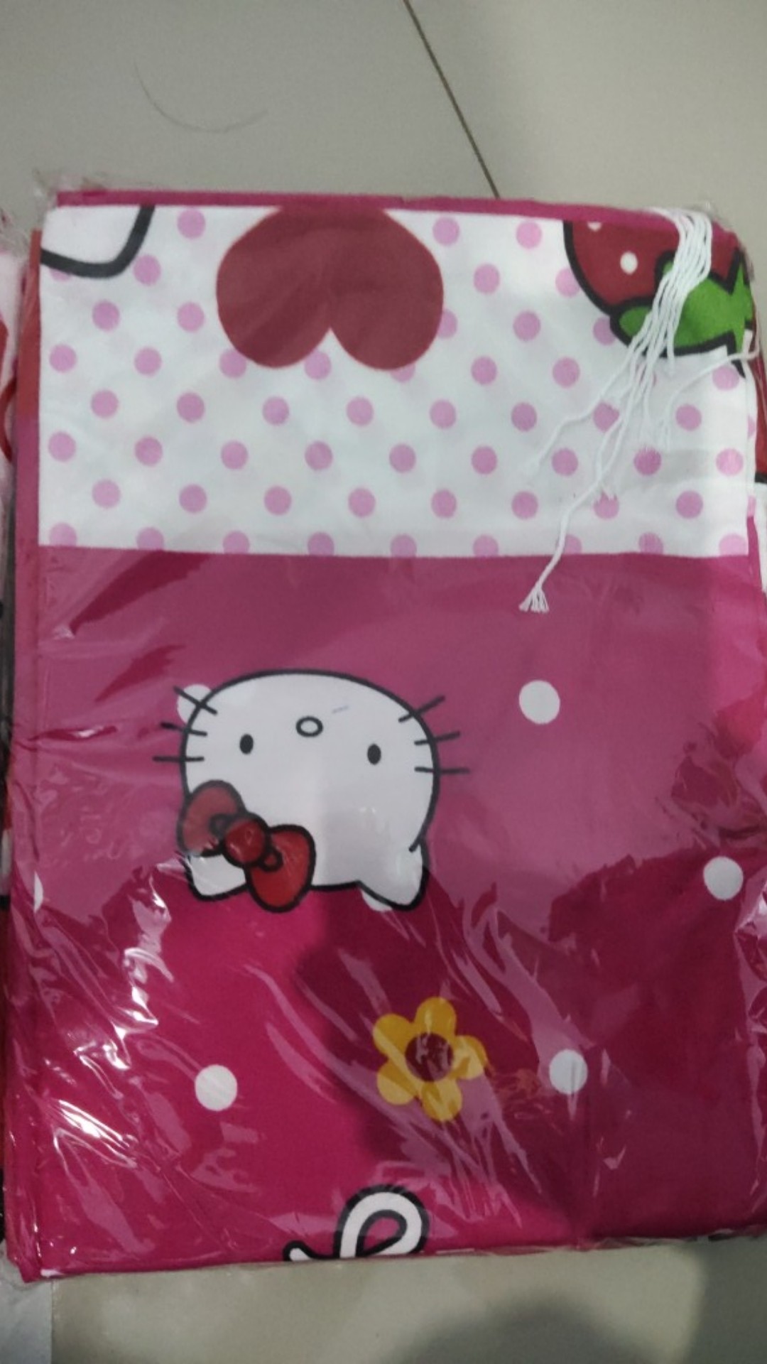 Sarung Bantal Karakter Lucu Banget