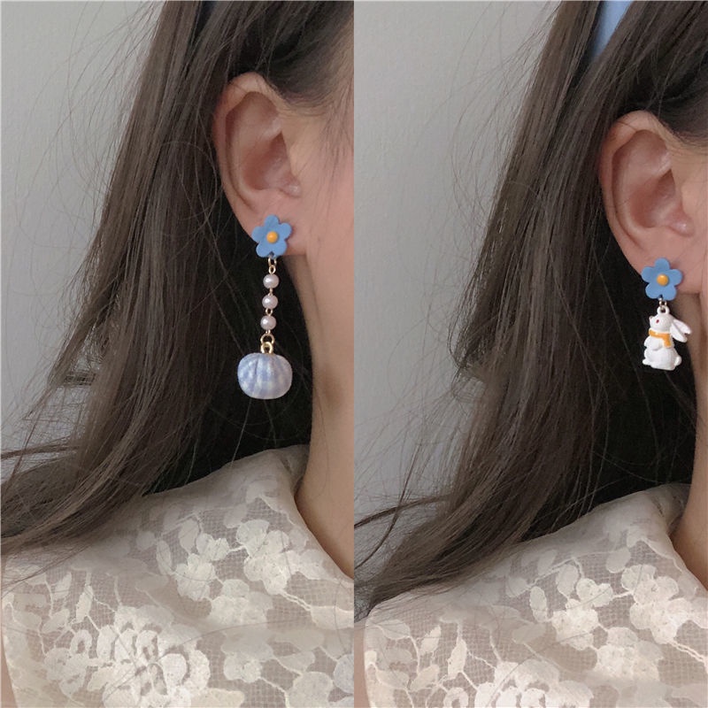 Anting Tusuk Asimetris Bahan Sterling Silver 925 Desain Kartun Gaya Korea Untuk Wanita