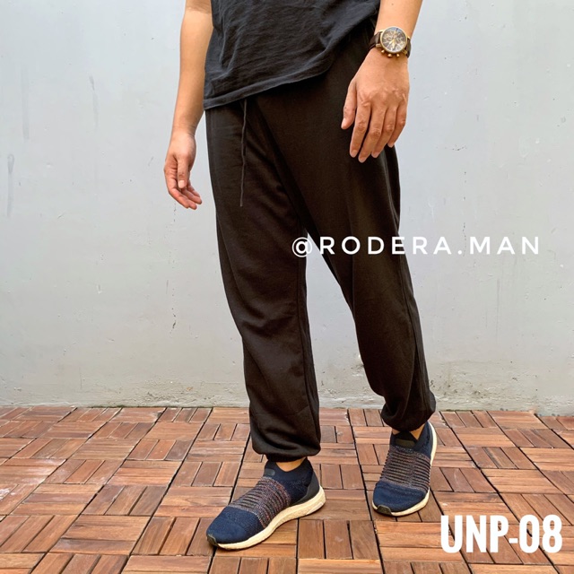 UNIQLO JOGGER  SWEATPANTS  ORIGINAL UNP08 Shopee Indonesia