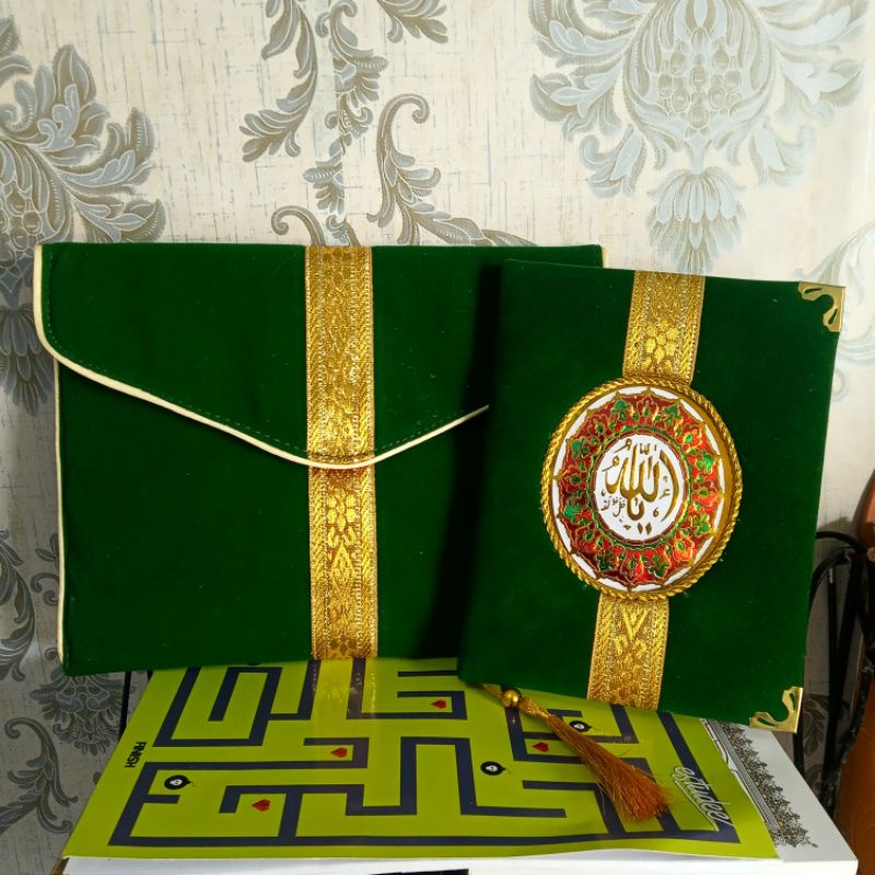 PAKET BUKU YASIN HARDCOVER & DOMPET POUCH KOMBINASI PITA BORDIR EMAS