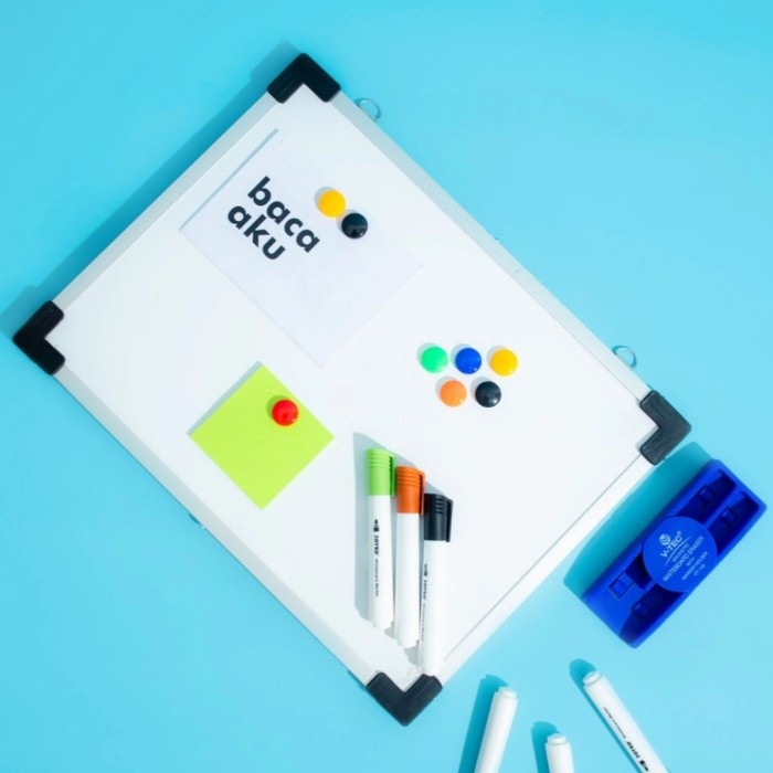 

Whiteboard Magnet Gantung 30 X 40 Cm Magnetic Spidol Penghapus