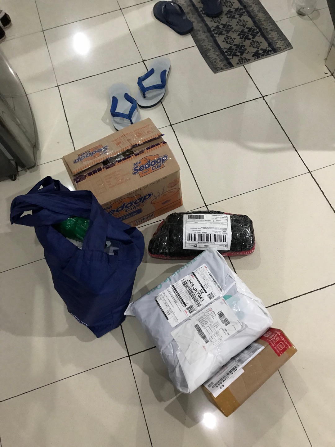 Alldays Payung Lipat Otomatis Portable Buka Tutup Otomatis Tinggal Pencet Anti Panas Dan Air Praktis