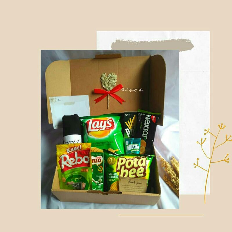 

Snackbox Green + Hijab