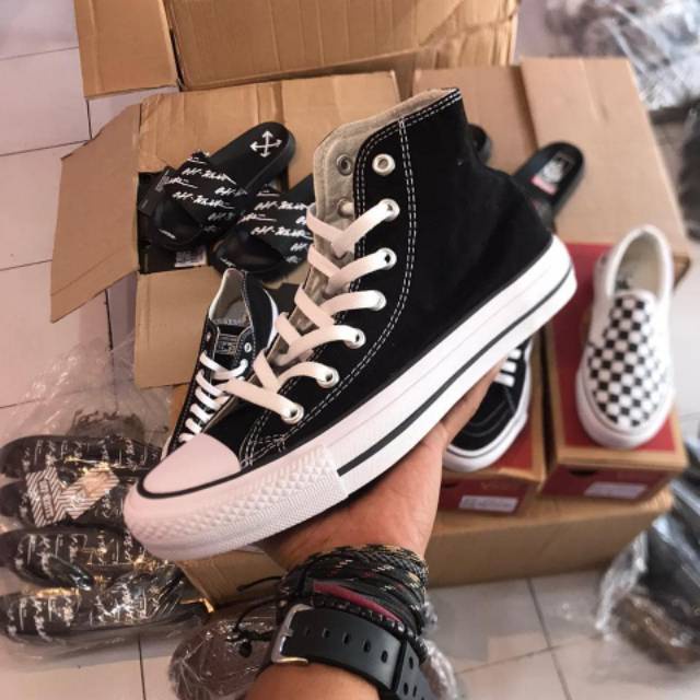 Sepatu Converse Impor Allstar Classic Vietnam Black White Sneakers Sekolah Kerja Traning Pria Wanita