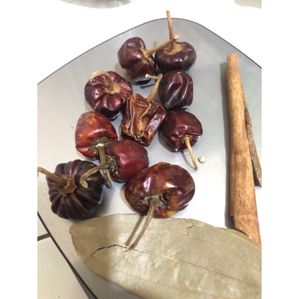 

cabe kering Import dari India 50gr