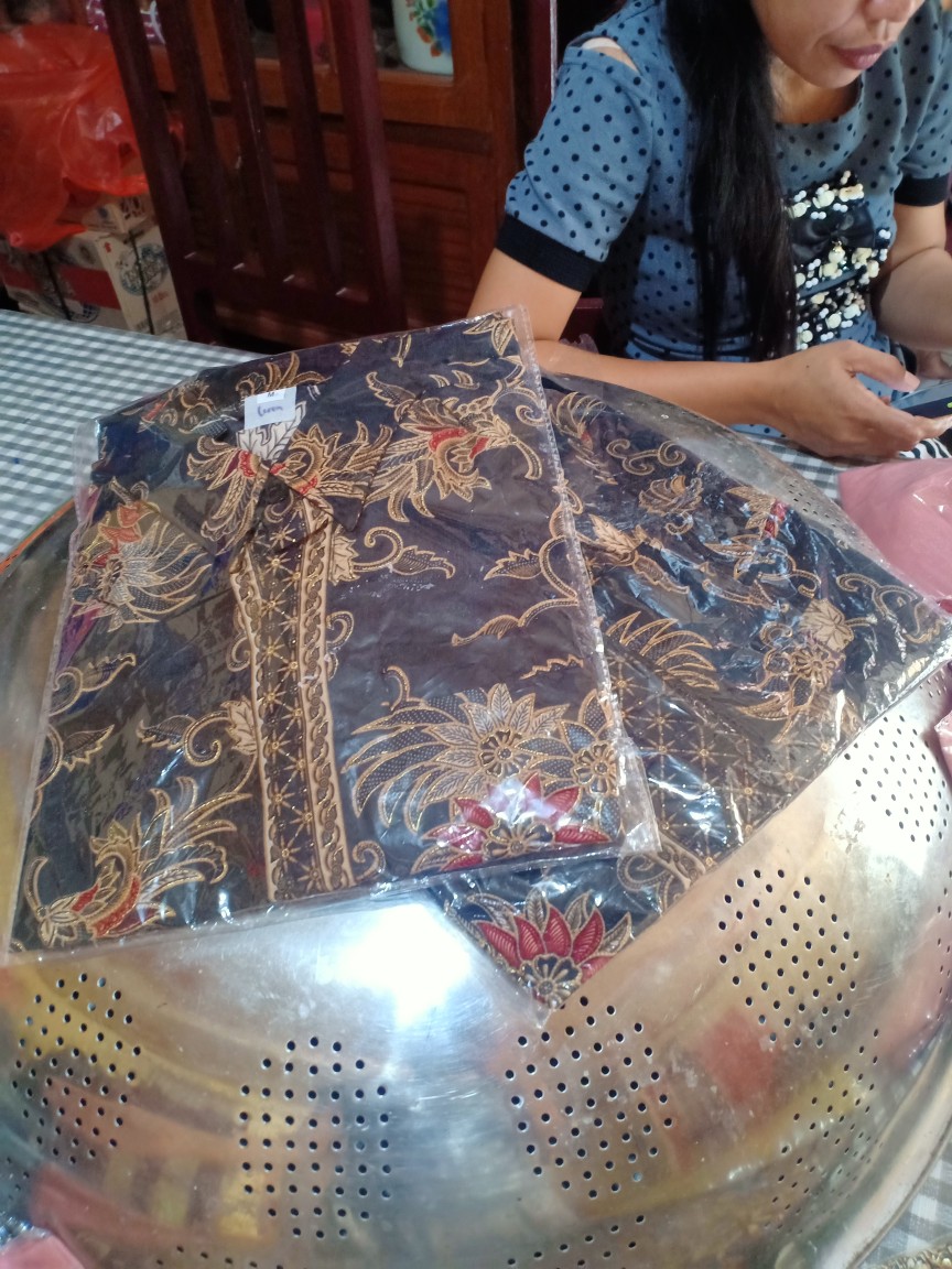 (cod) Lembayung.id / Kemeja Batik Anak Motif Kenanga Hitam
