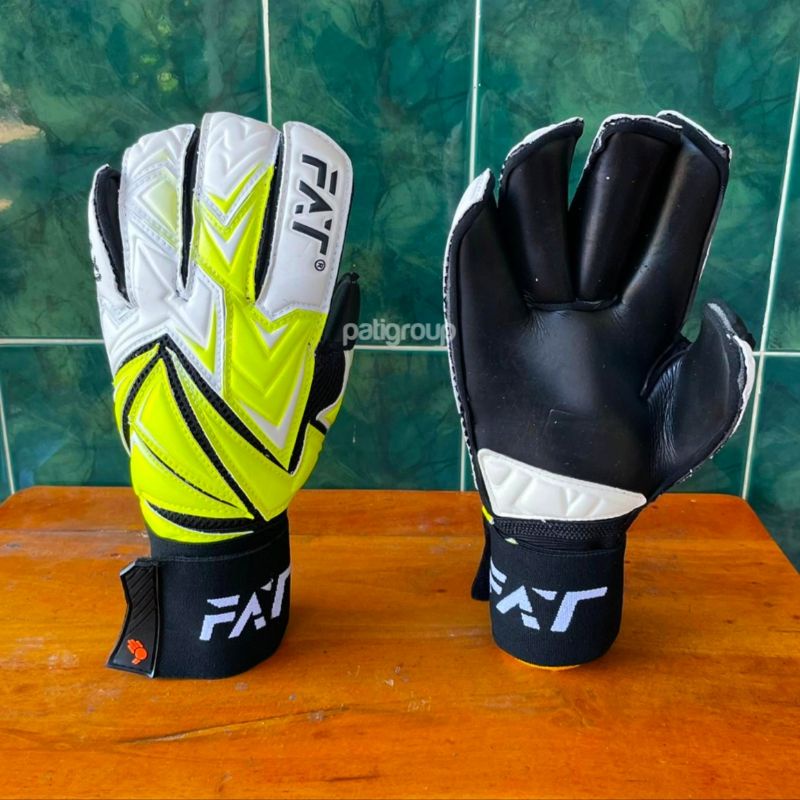 FAT VENOM MEDIUS 2021SARUNG TANGAN KIPER  ORIGINAL