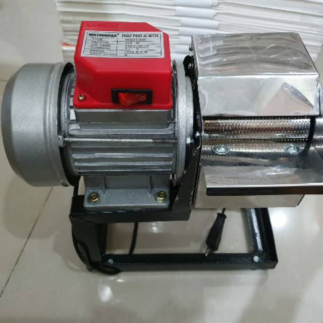 GILINGAN PARUTAN KELAPA LISTRIK / MESIN PARUTAN KELAPA 200 Watt Teknologi Tinggi