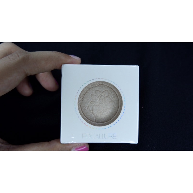 preloved FOCALLURE SKIN PRESSED HIGHLIGHTER FA234