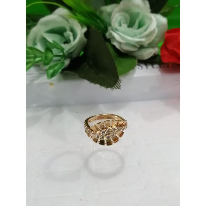 CINCIN TITANIUM CANTIK WANITA TERBARU MOTIF PILIHAN LAPIS EMAS 22 K ANTI PUDAR