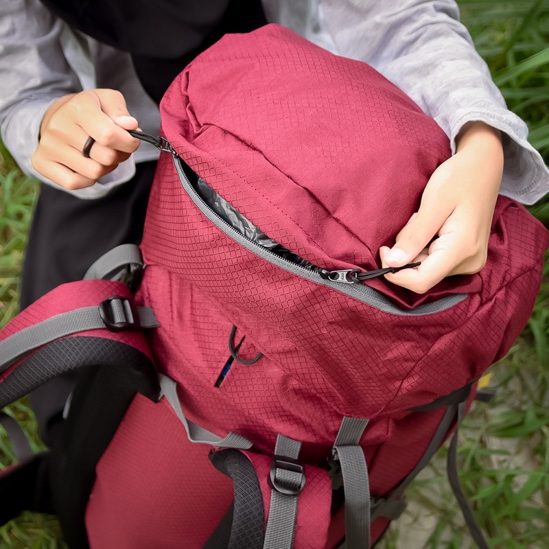 Tas Ransel Carrier Gunung Hiking Outdoor 50 Liter Wanita - Irco Arimbi Merah Maroon