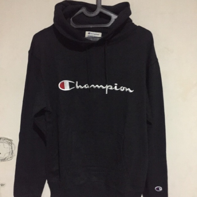 blackbear sweater