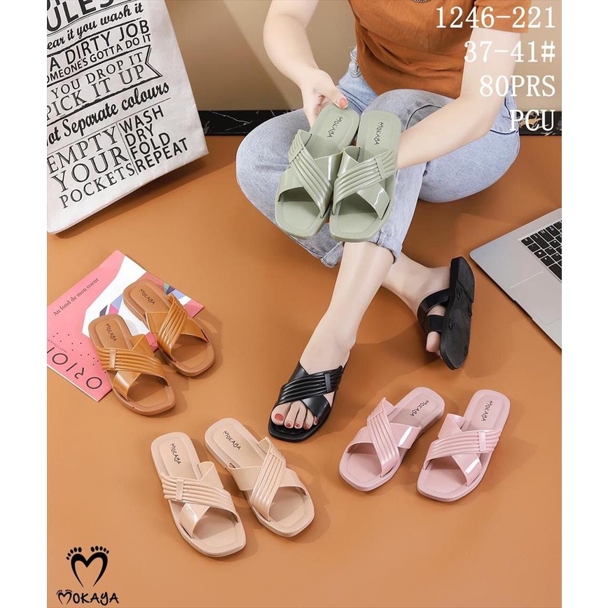 Sandal Slop Jelly Wanita Ban Silang Mix Garis Super Pretty Simple Elegant Import Mokaya / Size 37-41 (1246-221)