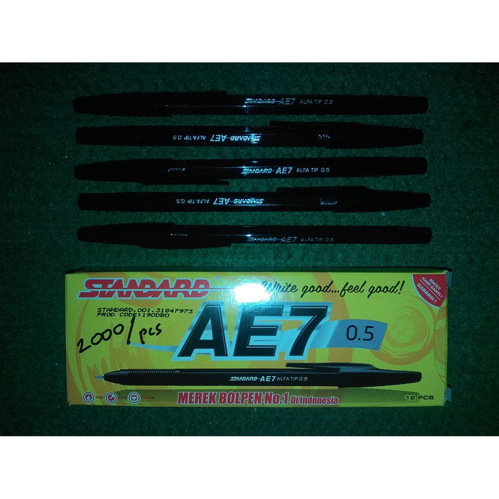 

Pulpen Pena Standard AE7 Hitam