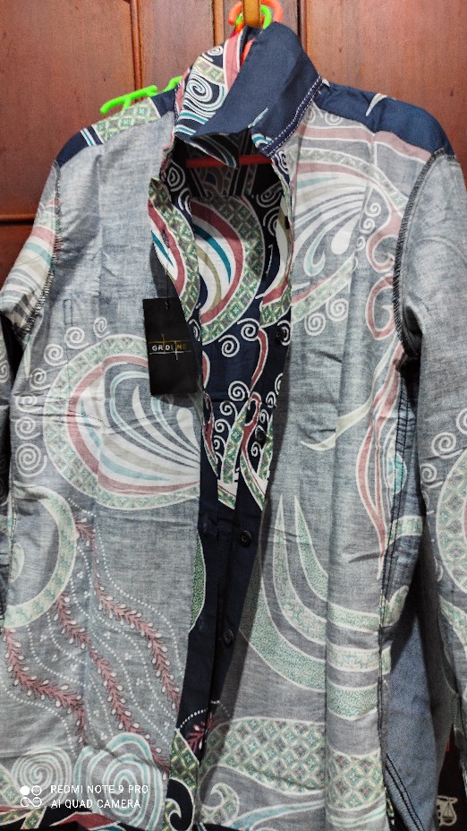 [gridline - Ls028 Black Orange & Navy Green] Kemeja Batik Pria Katun Lengan Panjang Slimfit