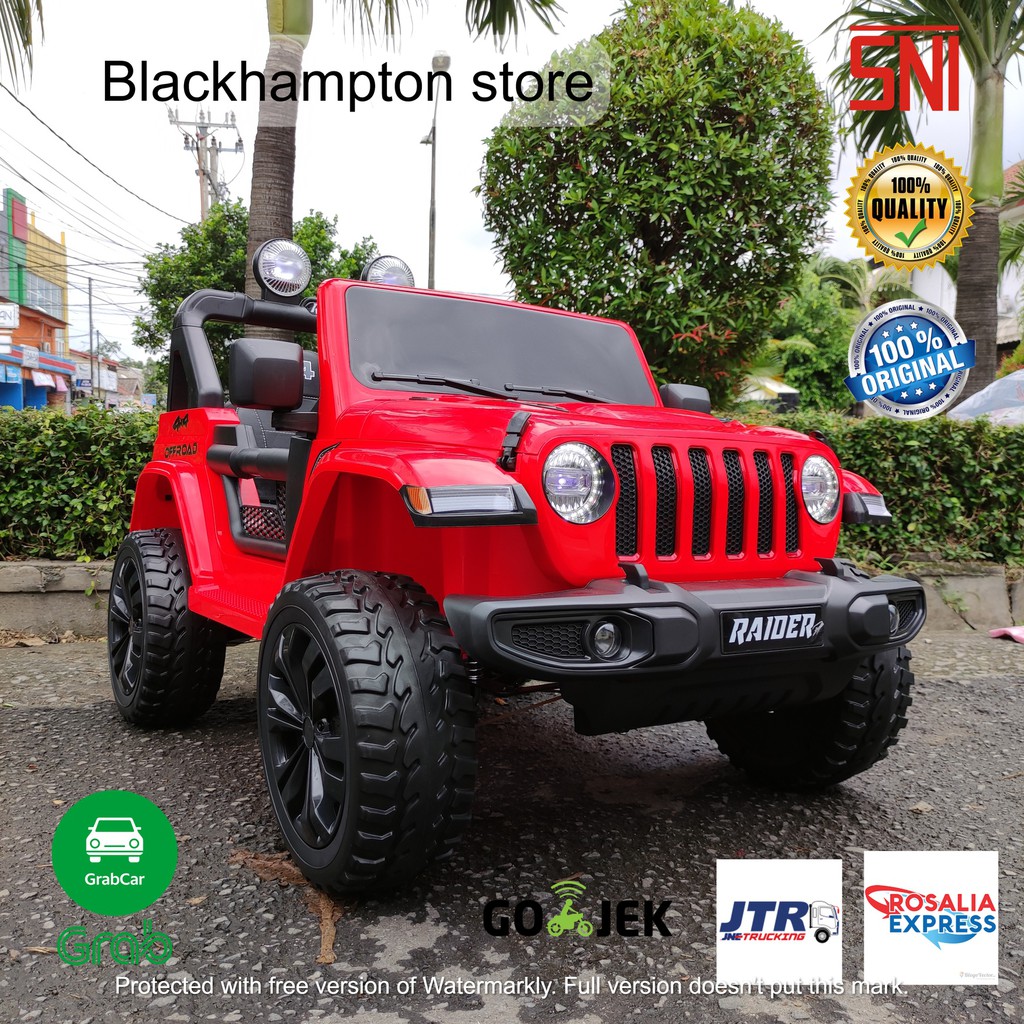 Mobil Aki Mainan Anak Jeep Rubicon 4WD Ban Karet